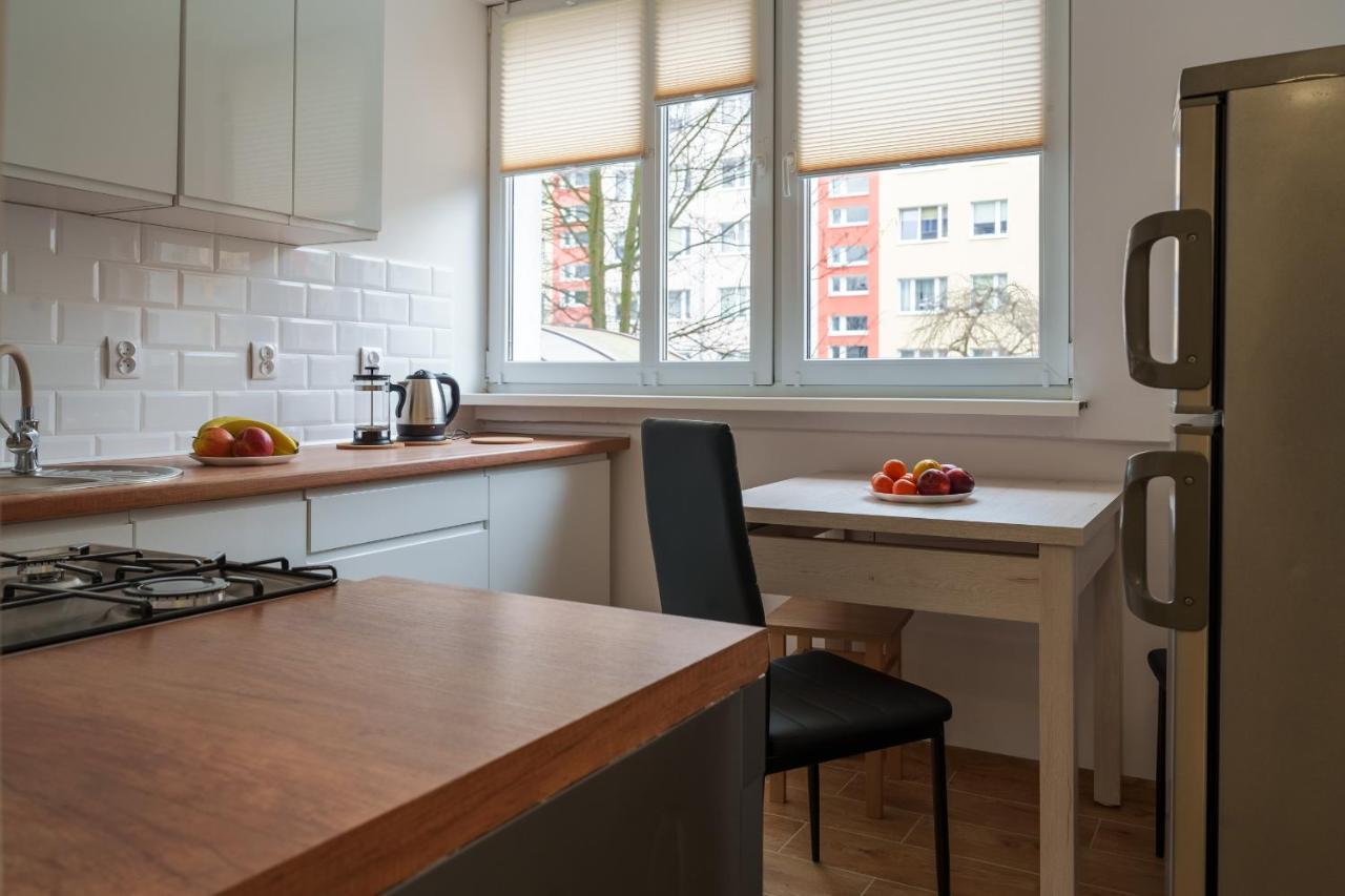 Apartament Pod Swierkiem - Pet Friendly - 2 Osobne Pokoje Dla Max 5 Osob - Space Apart Jelenia Gora Dış mekan fotoğraf